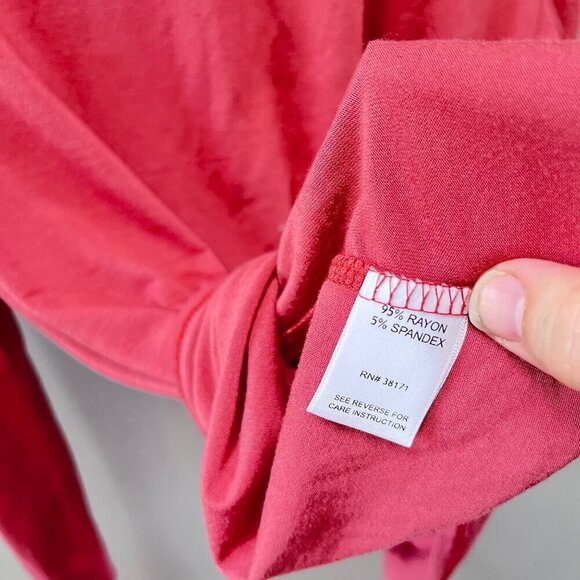 NYTT Long Sleeve Pink T-Shirt Rayon / Spandex Blend- Size M - Picture 5 of 5